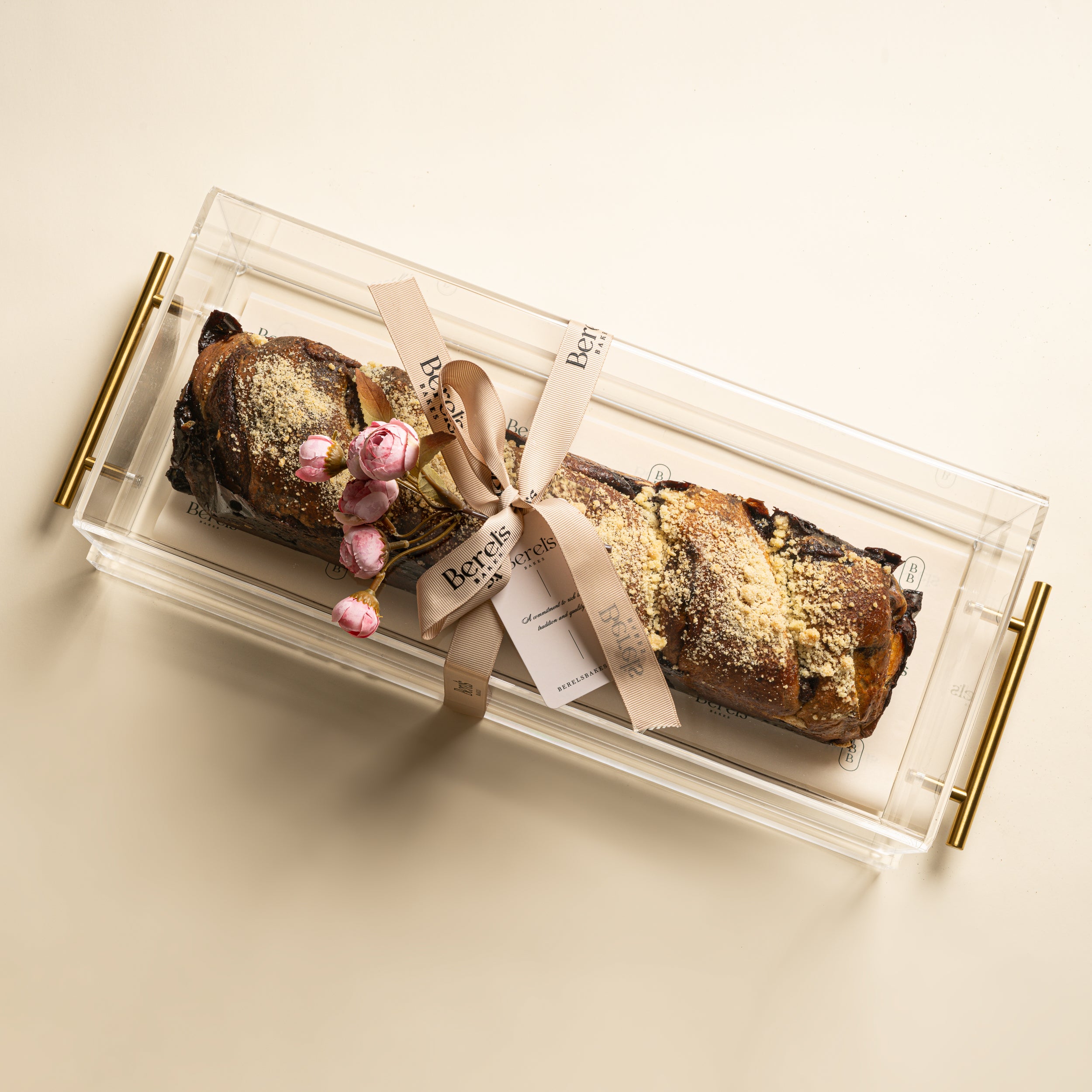 Long Babka in Gifted Acrylic Dome