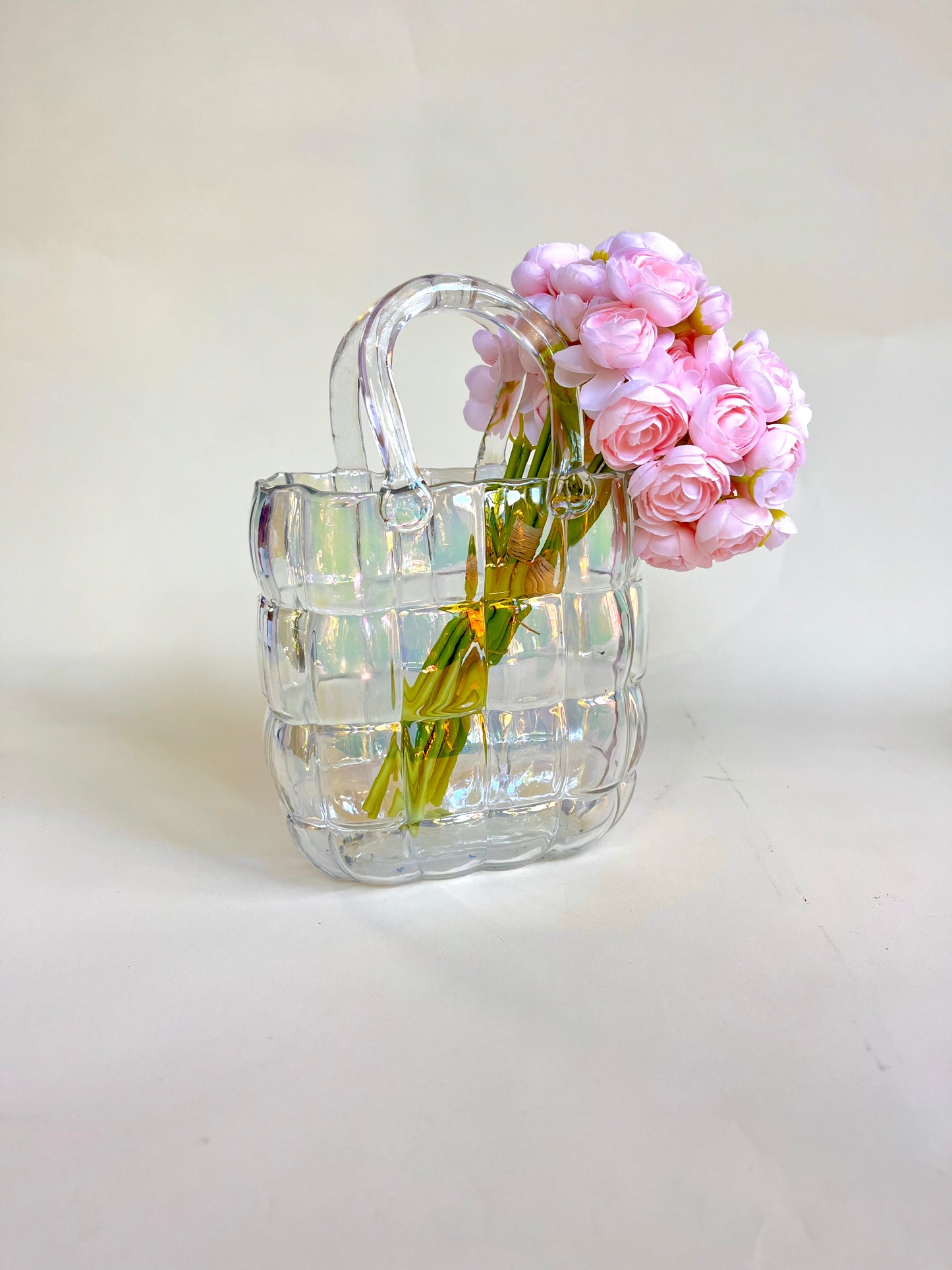 Runway Bag Vase Clr Iridescent (Biscottis sold separately)