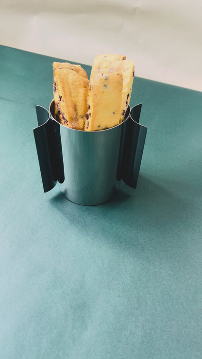 Silver Washcup  (silver handles) with Bisscottis